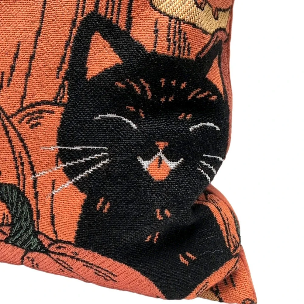 N/A halloween throw
